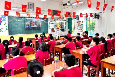 Trường Tiểu học Xuân Trường: Rộn Ràng Khai Giảng, Tự Hào Đón Cờ Thi Đua