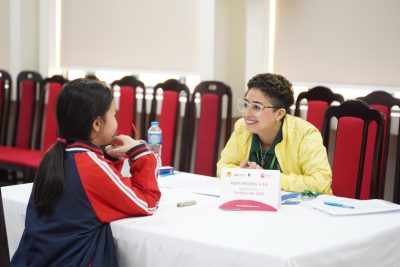 Chính phủ quyết định đưa tiếng Anh thành môn học bắt buộc ngay từ lớp 1